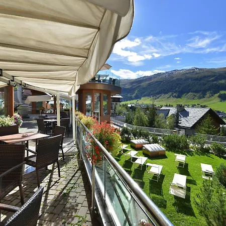 Hotel Montana
