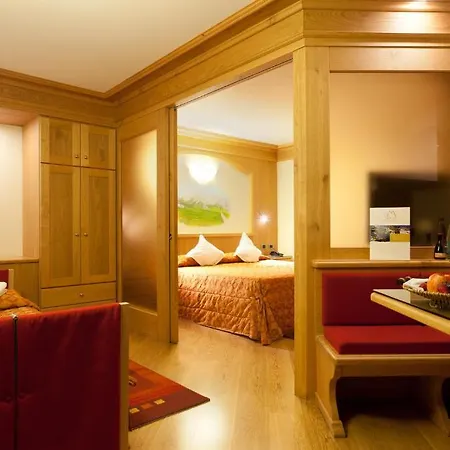 Отель Montana Ливиньо