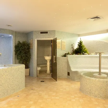 Hotel Montana 4*