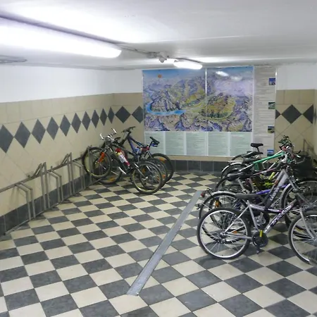 Montana Hotel 4*